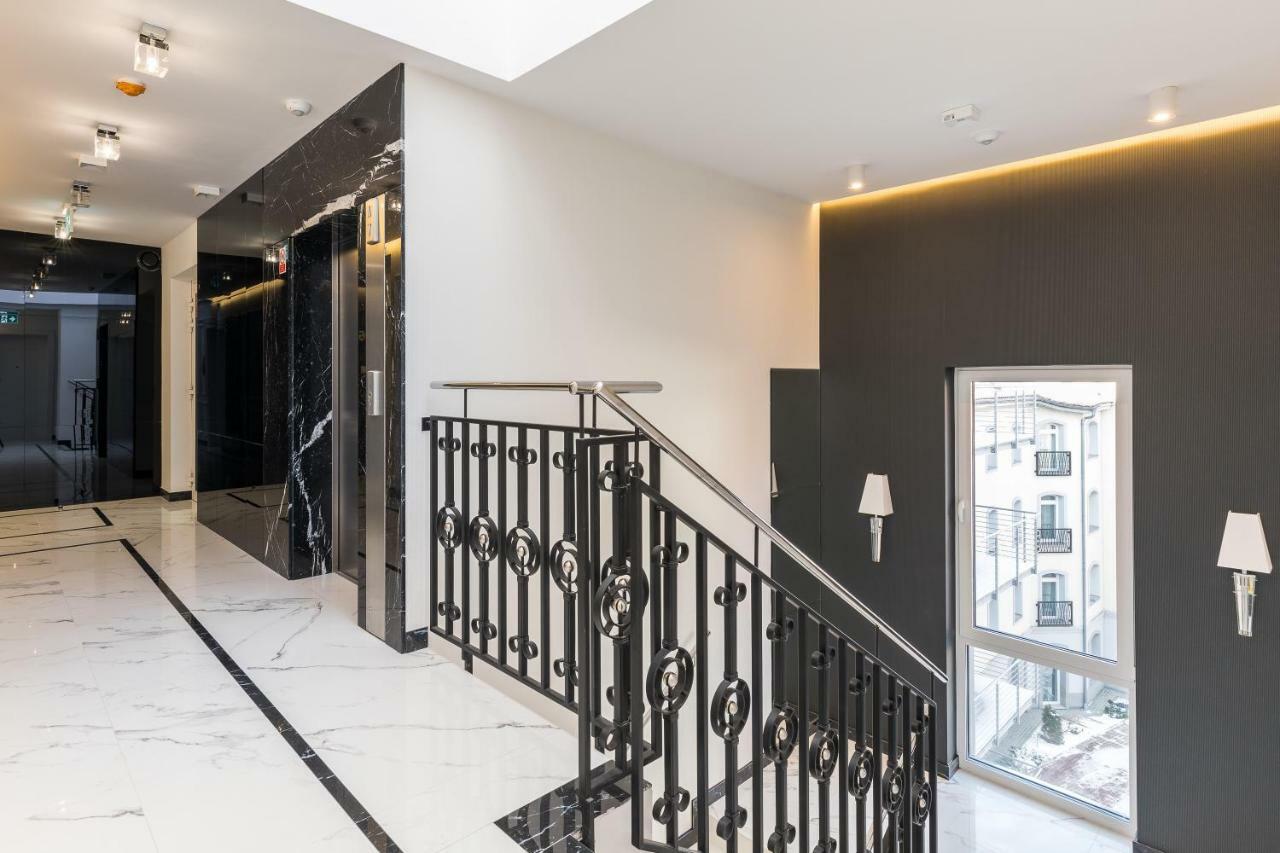 Tartaczna Street Apartment — Photos 3